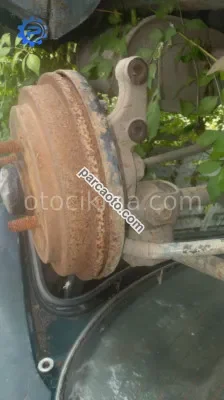 daihatsu charade sağ arka taşıyıcı