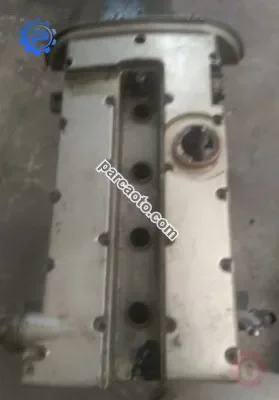 opel calibra 2.0 16v çıkma külbütör üst kapağı kırmızı motor