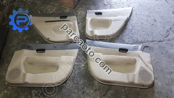 Hyundai Accent Era Kapı Döşemesi Takım çıkma