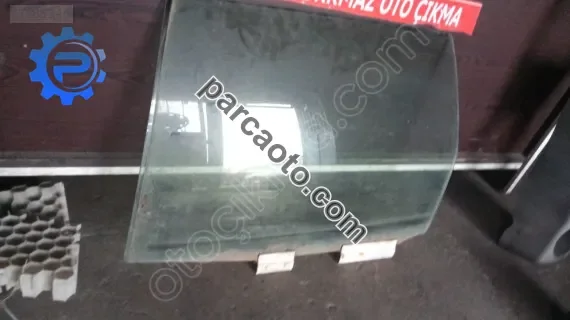 Volvo 850 sol arka kapı camı yedek parça