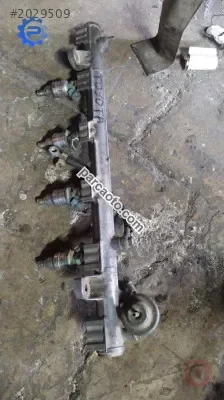 toyota cressida çıkma enjektör ve enjektör kütüğü