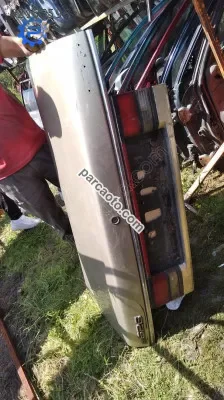 Mazda 626 bagaj kapağı çıkma