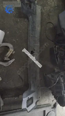 Renault 21 arka bagaj plastiği