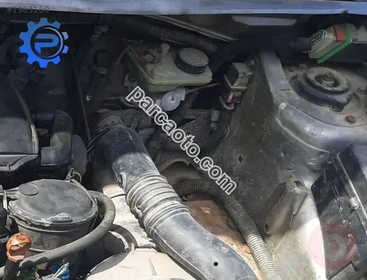 2000 peugeot partner 1.9 çıkma yedek su deposu