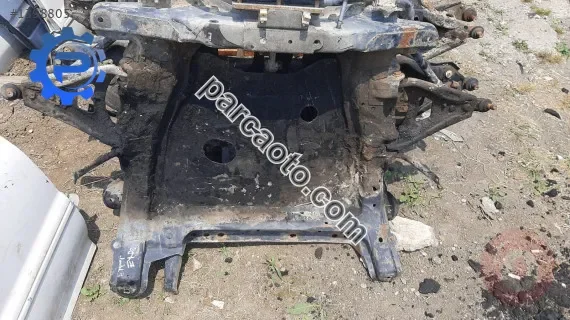 renault express çıkma motor traversi beşik