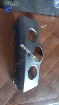 Kango 3 klima paneli çerçevesi yedek parça