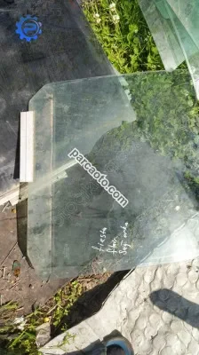 Flair sağ arka cam çıkma