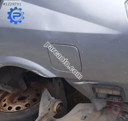 nissan primera p12 çıkma depo kapağı