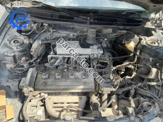 corolla çıkma gaz kelebeği arabanın üzerinde çalışır durumda