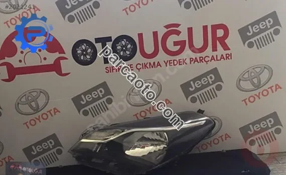 2017-2019 model toyota yaris çıkma far