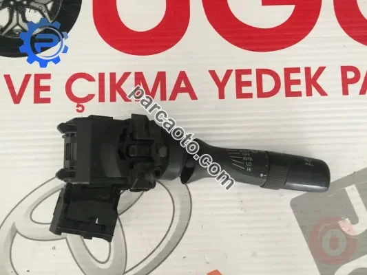 2007-2013 model toyota corolla çıkma sinyal kolu