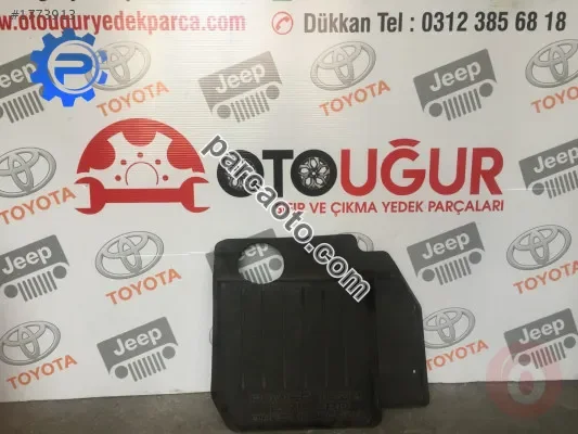 Jeep grand cherokee 2.7 motor plastik kapağı