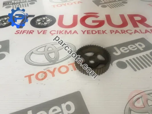 Toyota çıkma eksantrik kasnağı