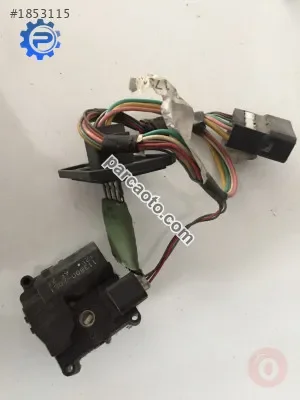 Toyota çıkma kalorifer motoru