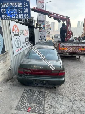 1993 model toyota corona 2.0 benzinli bagaj kapağı