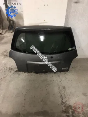 Toyota çıkma bagaj kapağı