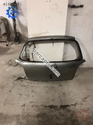 1999-2006 model toyota yaris bagaj kapağı