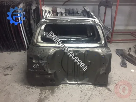 2009-2013 model toyota rav4 bagaj kapağı