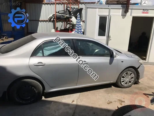 2007-2013 model toyota corolla çıkma davlumbaz