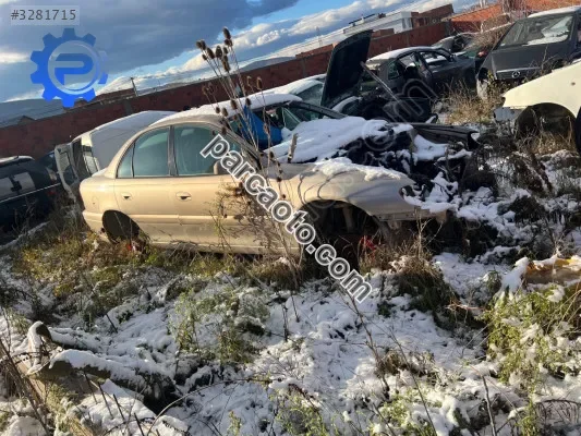 Opel omega sağ çamurluk
