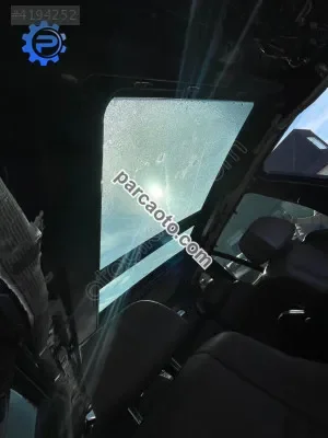 Sadece whatsaptan ulaşın - BMW x5 sanroof camı
