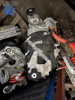 Volvo XC40 Motor Sandık - İstanbul Ataşehir