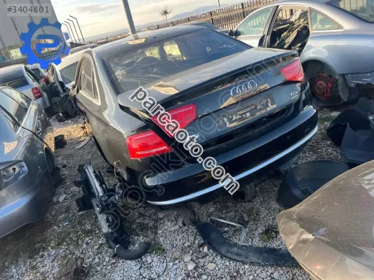 Audi a8 arka cam