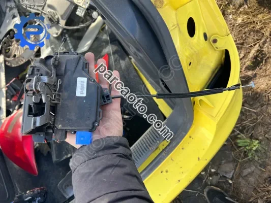 Whatsaptan siparişler Skoda Fabia Bagaj kilidi