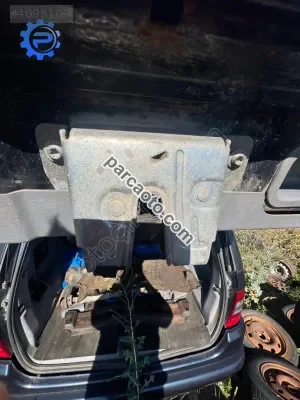 Mercedes-Benz ML Bagaj Kilidi - İstanbul Ataşehir