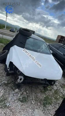 Jetta ön kaput hatasız beyaz