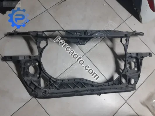 Audi a6 ön panel
