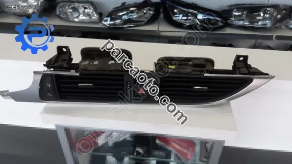4g1820951 audi a6 orta klima ızgarası
