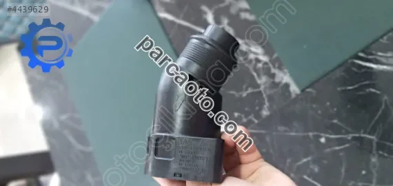04l131111m turbo borusu