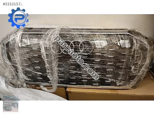 2022 audi q3 sıfır orjınal panjur