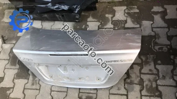 Mercedes-Benz C Serisi Bagaj - İzmir Bornova