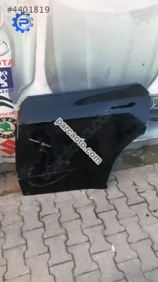 Tesla y model orjınal çıkma sol arka kapı 2