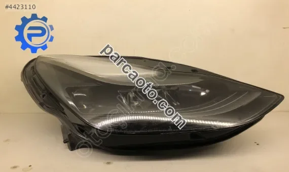 Tesla Model Y Far - İzmir Bornova