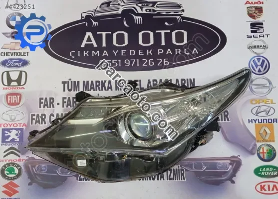 Toyota auris orjinal çıkma sol far (2)