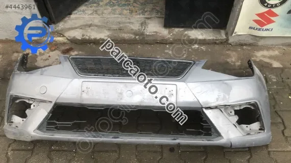 Seat ibiza orjinal çıkma ön tampon 2