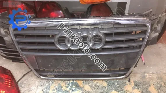 Audi A4 2013-2015 orjinal çıkma ön panjur
