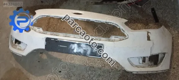 Ford focus orjinal çıkma  ön tampon m