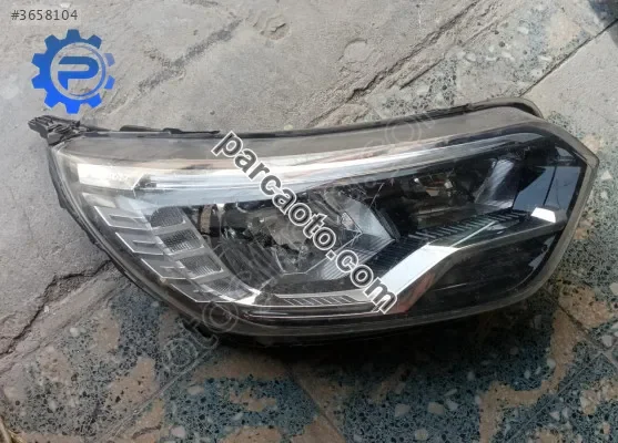 Renault express orjınal çıkma sağ far