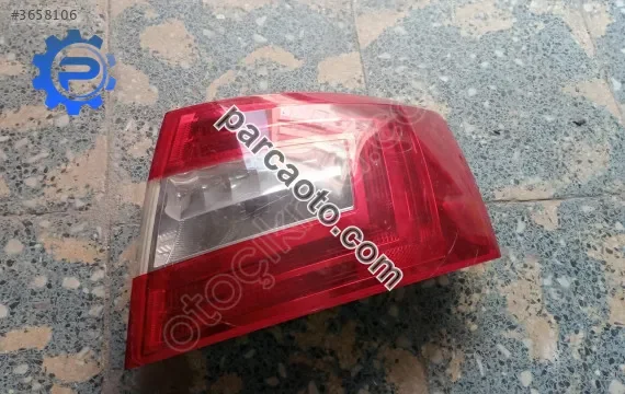 Skoda octavia orjinal çıkma sağ stop