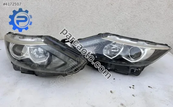 Nissan qashqaı j11 orjınal çıkma sağ sol far d