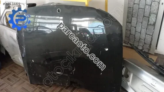 Mercedes e serisi a213 w213 motor kaputu orjinal çıkma