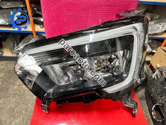 Renault master 4 orjınal çıkma sol far
