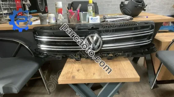 12-17 orjinal hatasız vw tiguan ön panjur orjinal çıkma