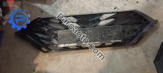 Hyundai i20 2021 sonrası orjinal çikma ön panjur r