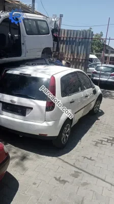 Ford fiesta orjınal çıkma bagaj kapağı