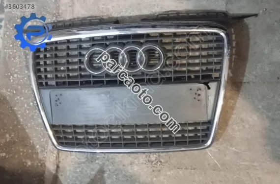 Audı a3  ön panjur 8p4853651 orjinal çıkma